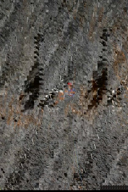 /Abseiling-Rock-Climbing-Curacao-3.jpg